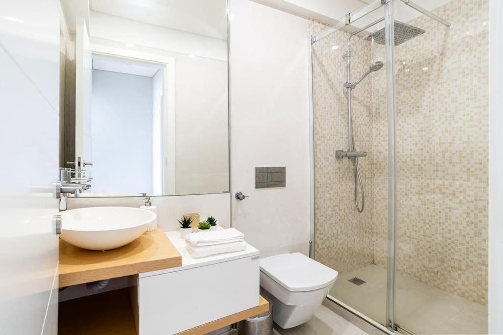 New - Luxury & Bright Apartment Lisabona Exterior foto